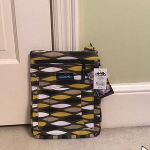 Kavu crossbody with adjustable straps